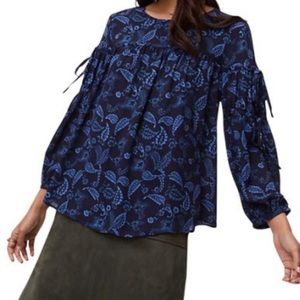 EUC LOFT top